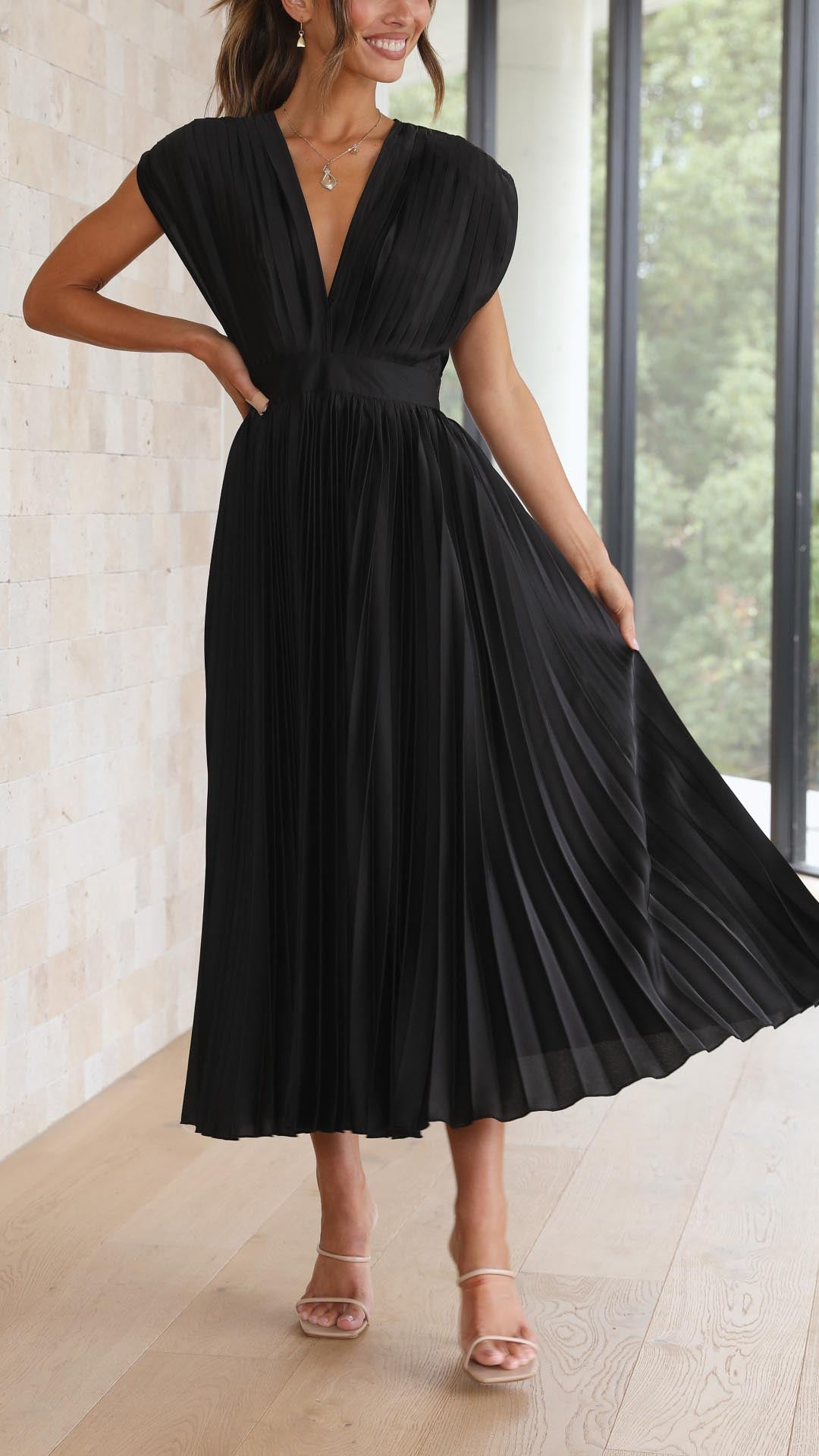 Maria | Elegant Pleated Dress